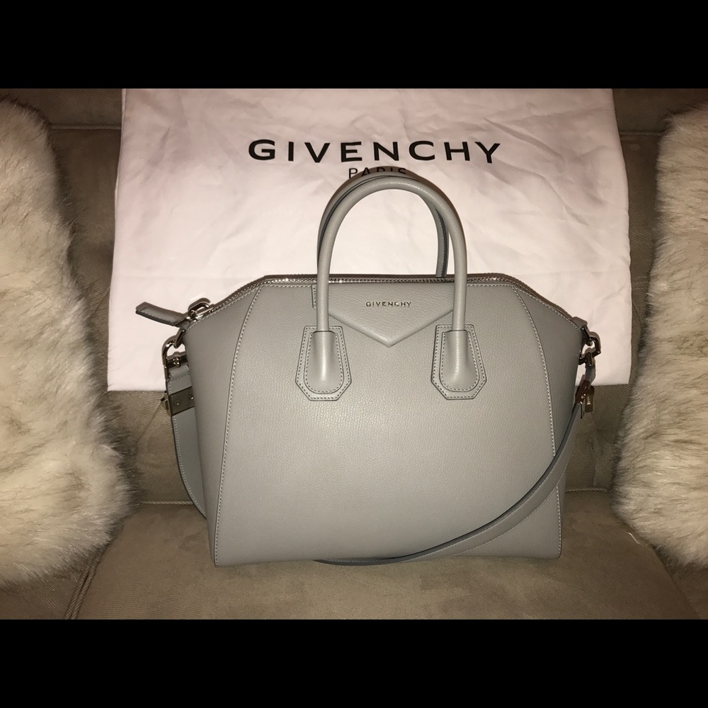 Givenchy Pearl Gray Medium Antigona bag.